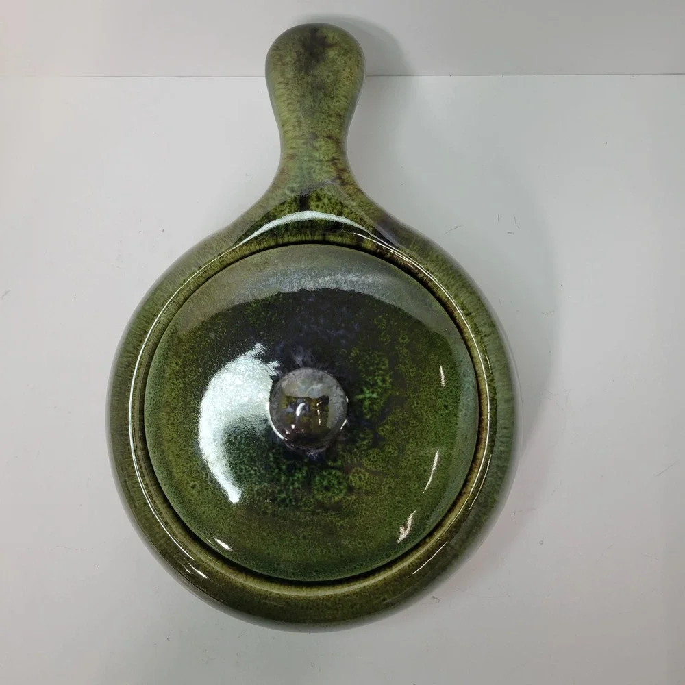 Vintage Hull Covered Casserole Dish with Lid Green Glazed‎ Pottery